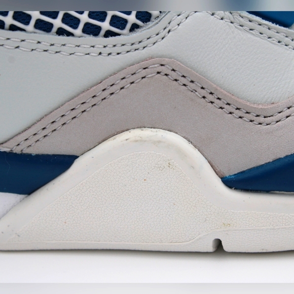 Air Jordan 4 Retro (GS) Off White/Military Blue 6.5Y - Picture 13 of 14